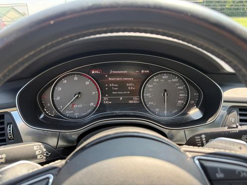 2017 Audi S6 — photo 21