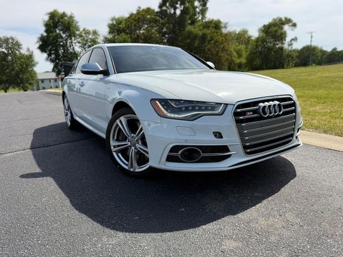 2013 Audi S6 — photo 2