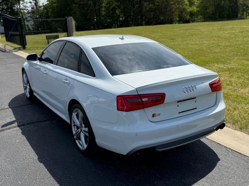 2013 Audi S6 — photo 10