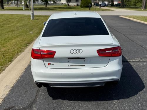 2013 Audi S6 — photo 17