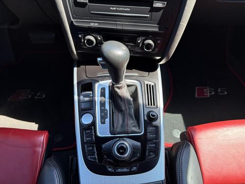 2010 Audi S5 — photo 15