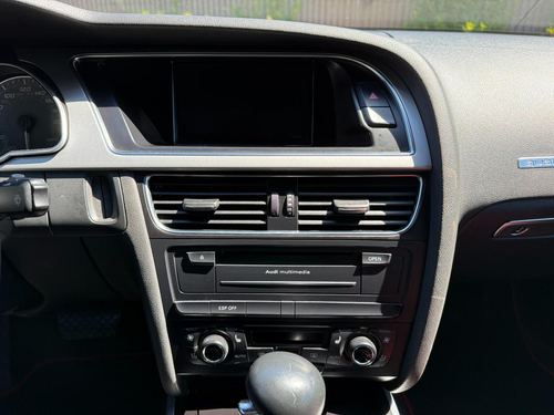 2010 Audi S5 — photo 28