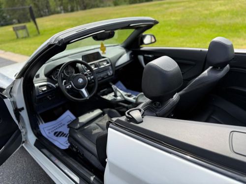 2015 BMW M235 2-Series — photo 18
