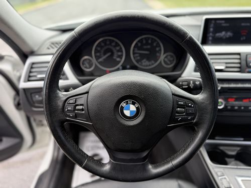 2012 BMW 328 — photo 24