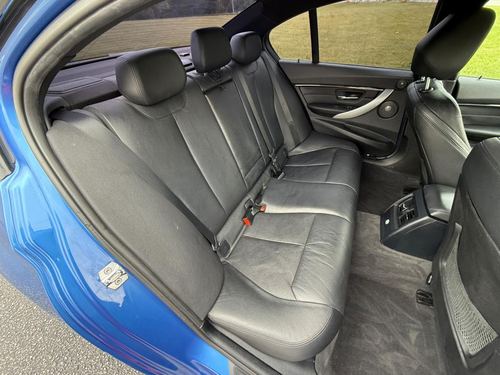 2015 BMW 335i — photo 34