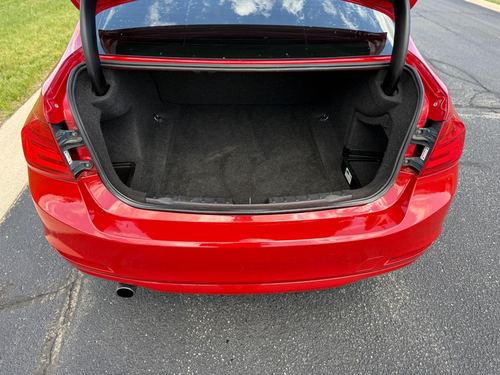 2015 BMW 320 — photo 11