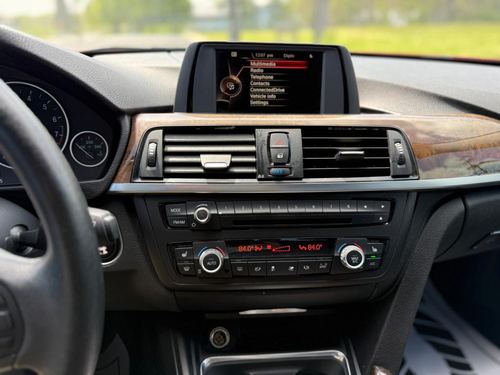 2015 BMW 320 — photo 17