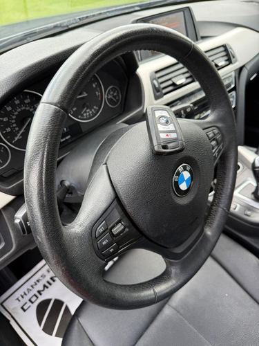 2017 BMW 320 — photo 21