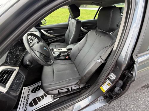 2017 BMW 320 — photo 25