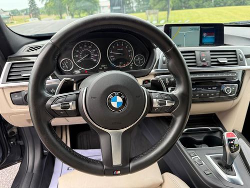 2016 BMW 340 — photo 23