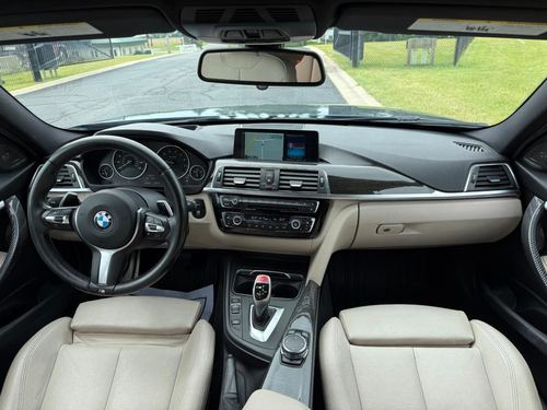 2016 BMW 340 — photo 28