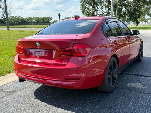 2016 BMW 320 — photo 16