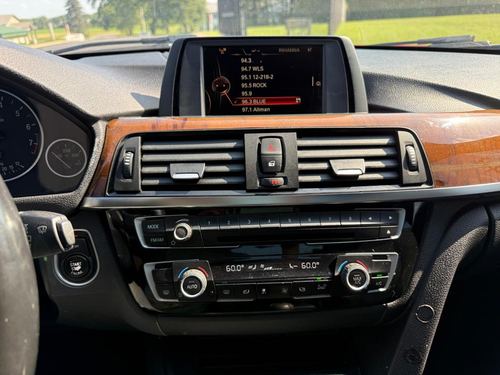 2016 BMW 320 — photo 20
