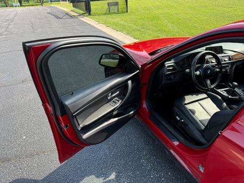 2016 BMW 320 — photo 26
