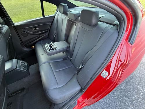 2016 BMW 320 — photo 33