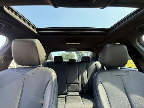 2016 BMW 320 — photo 37
