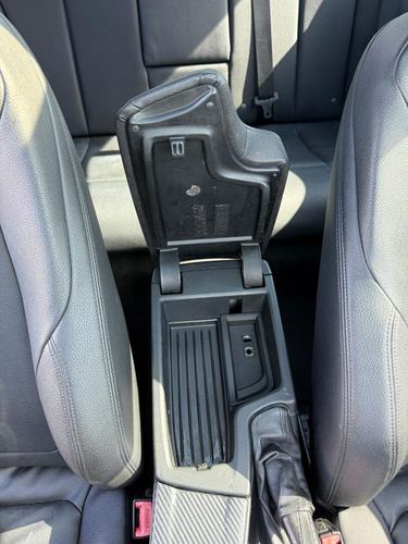 2016 BMW 320 — photo 38
