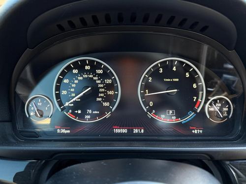 2012 BMW 550 — photo 21