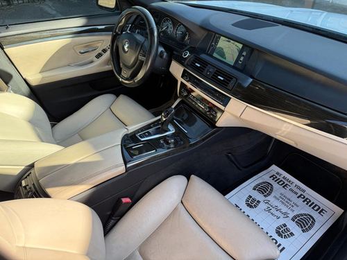 2012 BMW 550 — photo 23