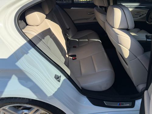 2012 BMW 550 — photo 29