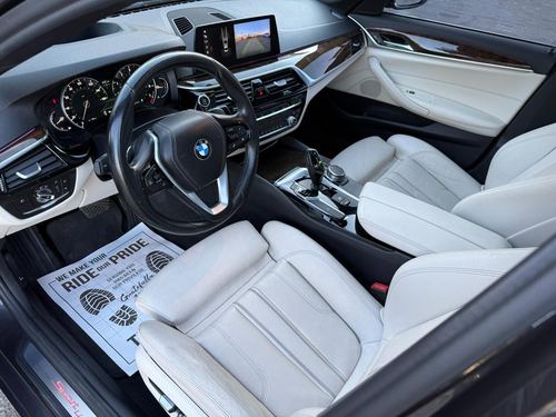 2017 BMW 530 — photo 19