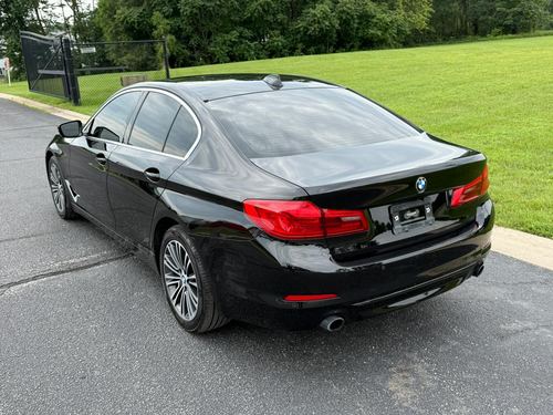 2020 BMW 530 — photo 9