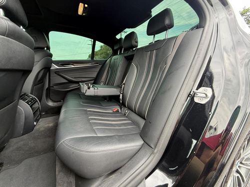 2020 BMW 530 — photo 38