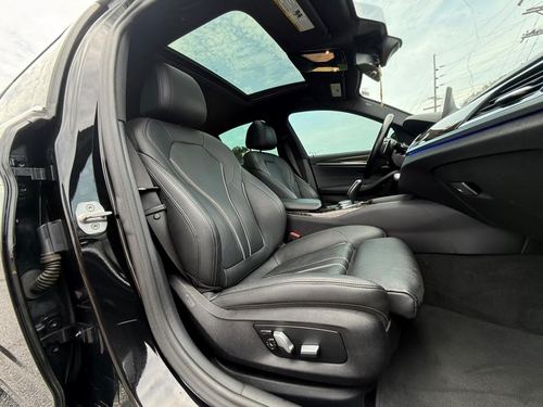 2020 BMW 530 — photo 48