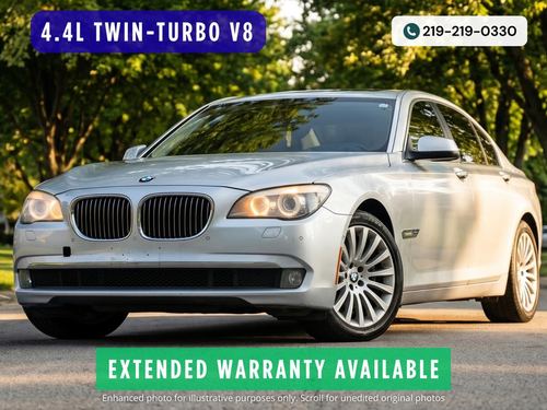 2012 BMW 750 — photo 2