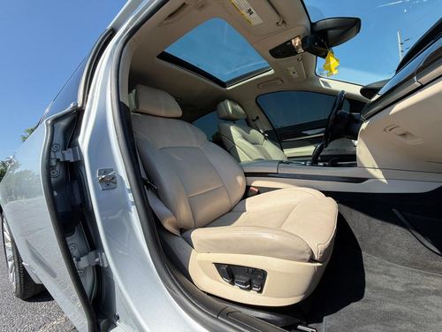 2012 BMW 750 — photo 46