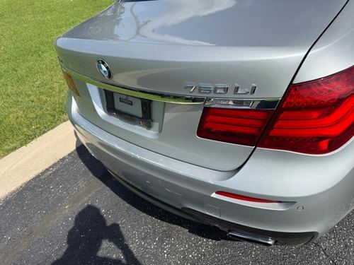 2013 BMW 750 — photo 13