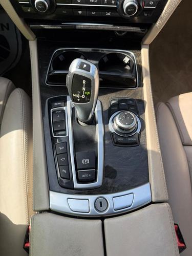 2013 BMW 750 — photo 19