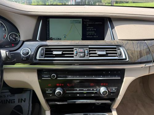 2013 BMW 750 — photo 20