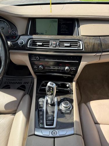 2013 BMW 750 — photo 29