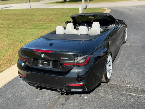 2016 BMW M4 — photo 19