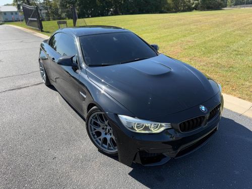 2016 BMW M4 — photo 25