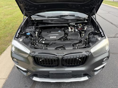 2017 BMW X1 — photo 2
