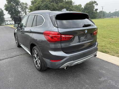 2017 BMW X1 — photo 14