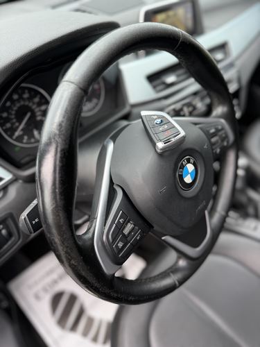 2017 BMW X1 — photo 25