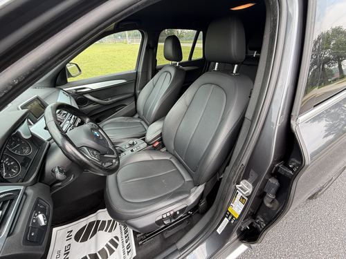 2017 BMW X1 — photo 28