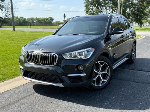2018 BMW X1 — photo 12