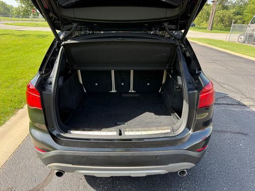 2018 BMW X1 — photo 13