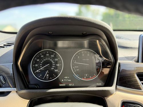 2018 BMW X1 — photo 21