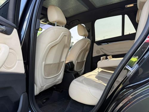 2018 BMW X1 — photo 35