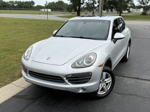 2011 Porsche Cayenne — photo 17