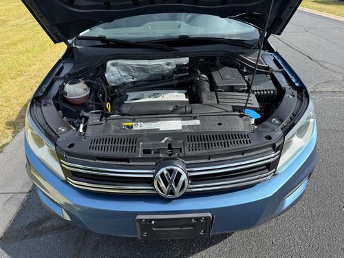 2017 VW Tiguan — photo 4
