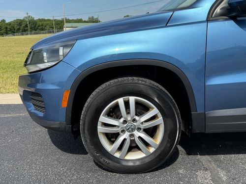 2017 VW Tiguan — photo 7