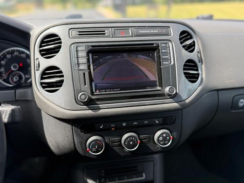 2017 VW Tiguan — photo 26