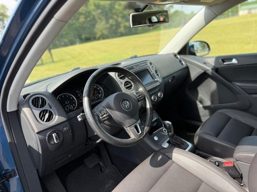 2017 VW Tiguan — photo 29