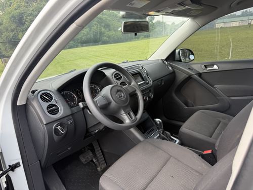 2017 VW Tiguan — photo 26